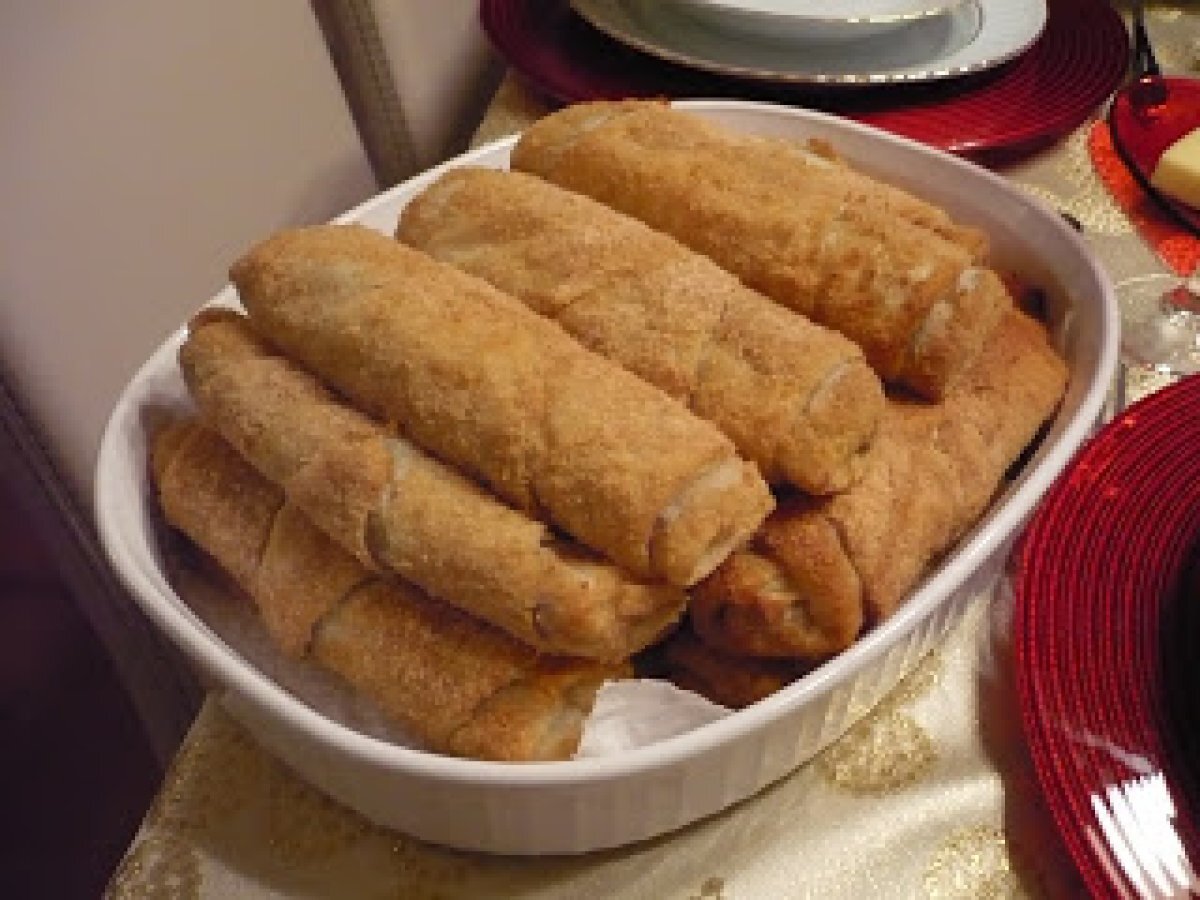 Galeta Unlu Kıymalı Cevizli Börek
