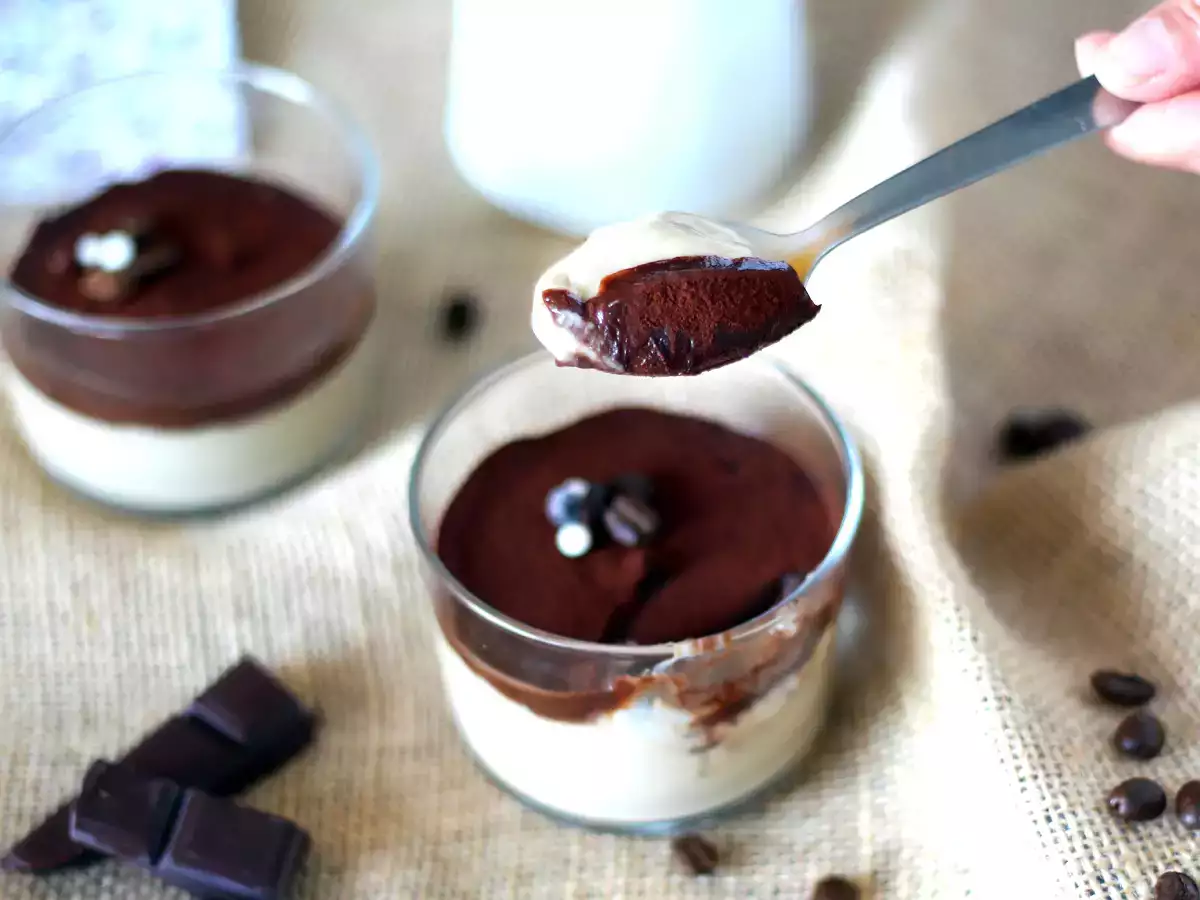 Ganajlı ve kakaolu kahveli muhallebi - fotoğraf 2