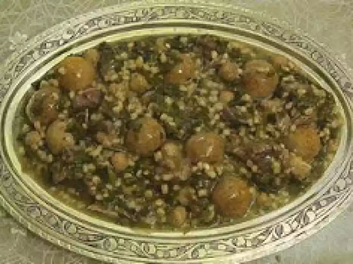 Gari otlu içli köfte (Tatvan) tarifi