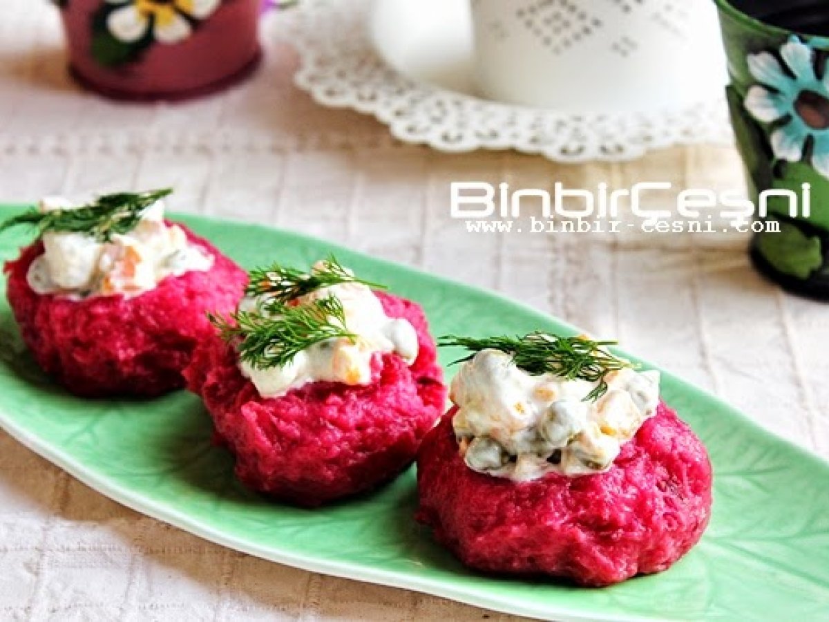 Garnitürlü Pancarlı Patates Salatası
