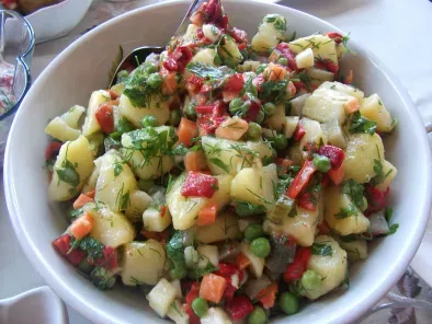 Garnitürlü patetes salatası - fotoğraf 2