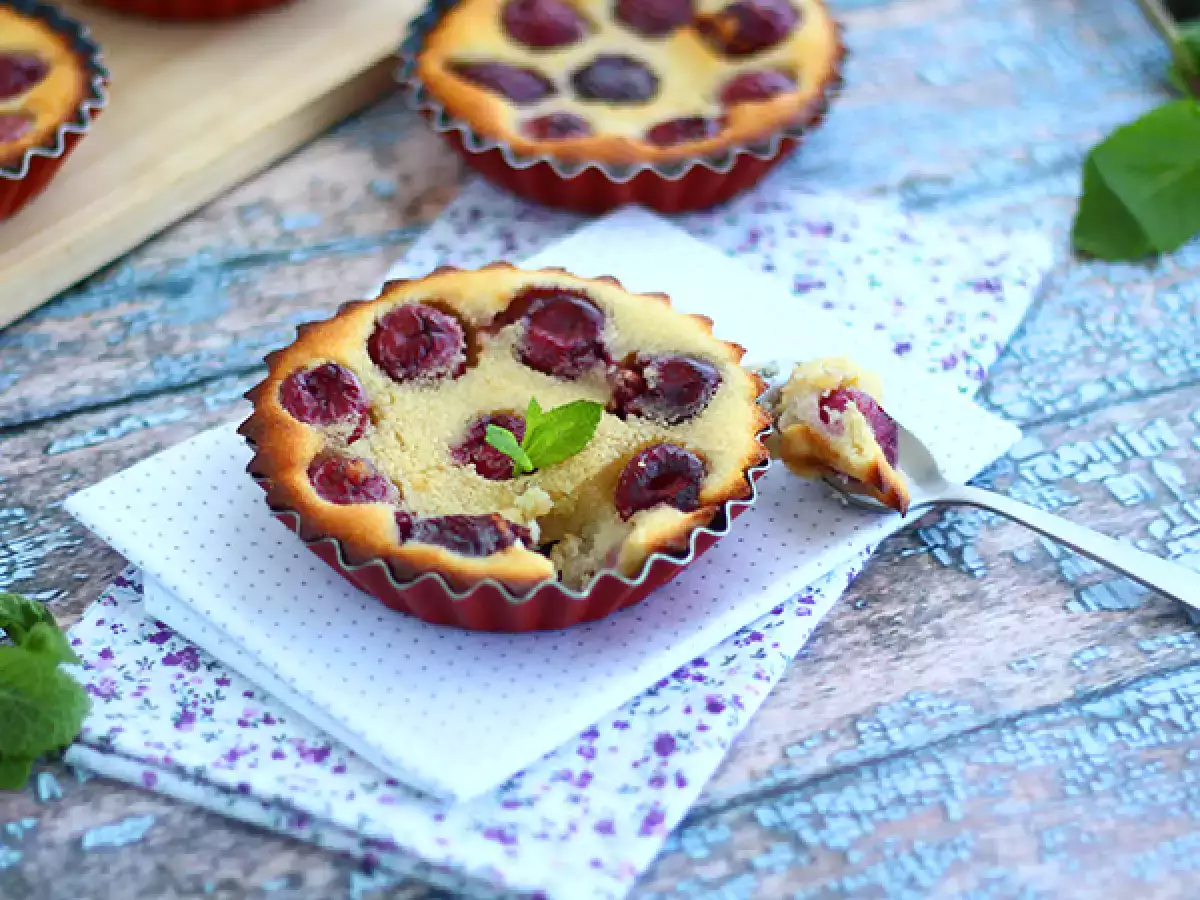 Glutensiz Mini Kirazlı Clafoutis Tarifi - fotoğraf 3