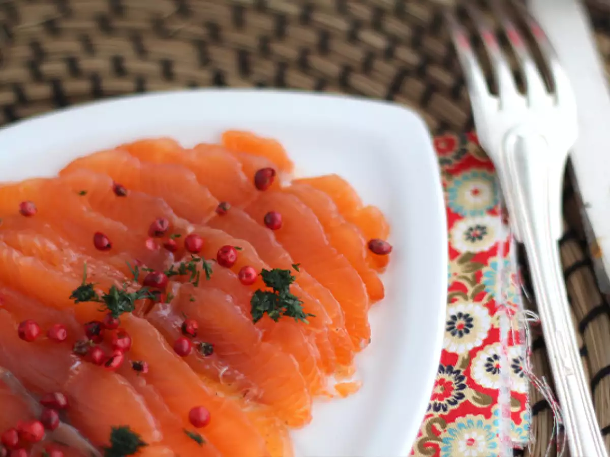 Gravlax: İsveç usulü marine edilmiş somon - fotoğraf 2