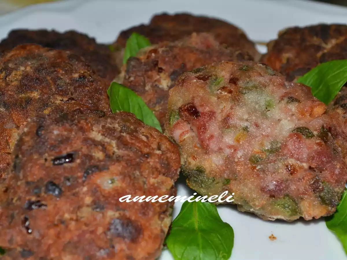 HAMURLU ET KÖFTESİ (KÜTAHYA-EMET)