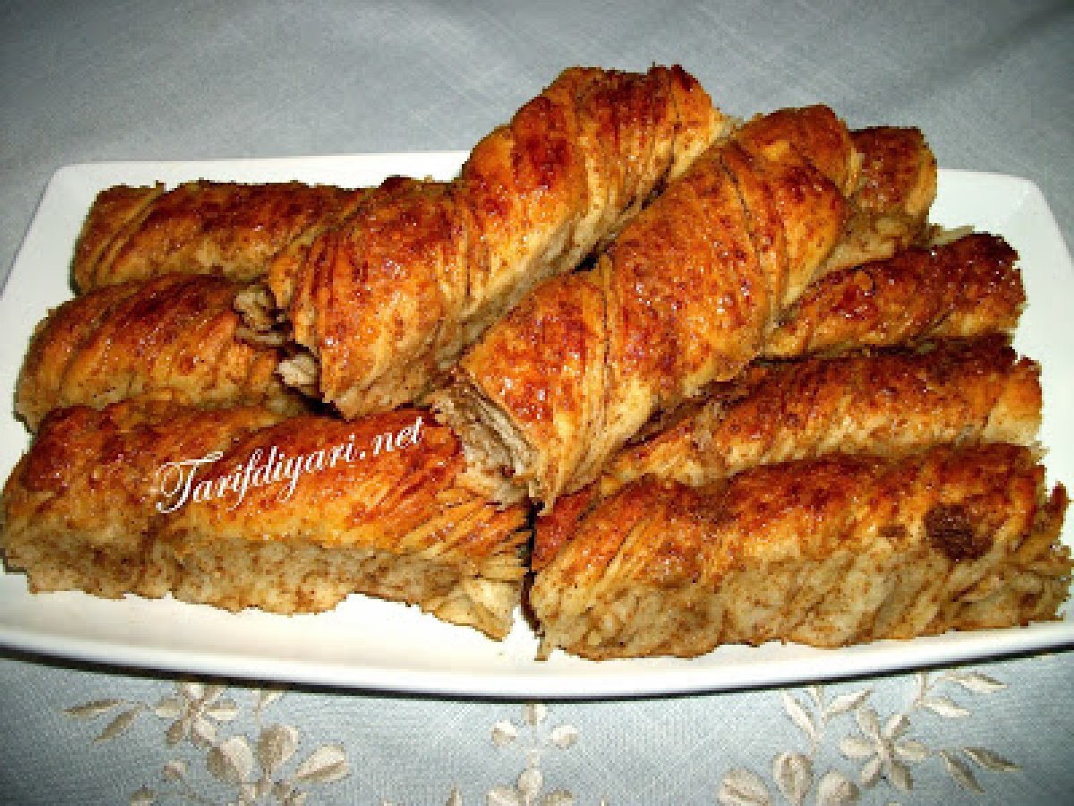 HAŞHAŞLI BURMA ÇÖREK