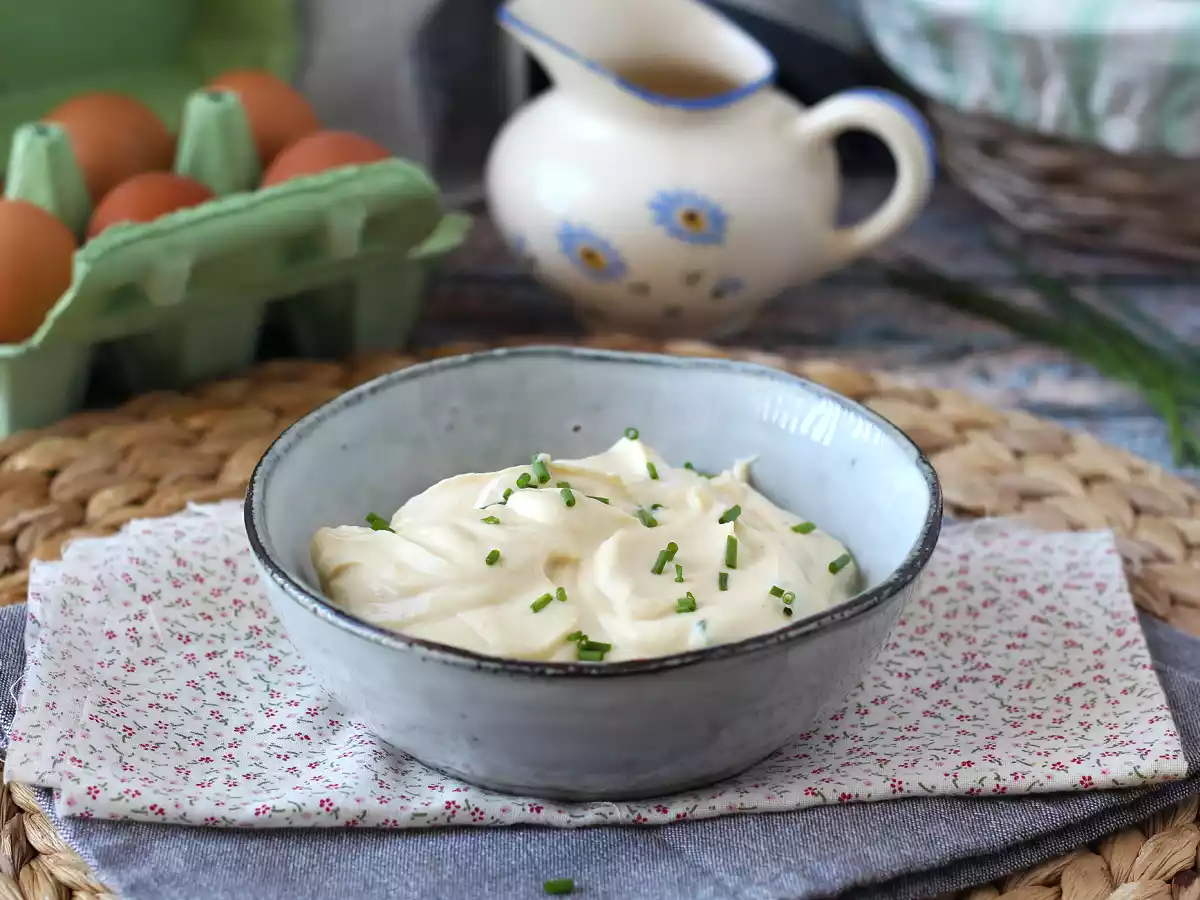 Haşlanmış yumurtalı ve yağsız hafif mayonez! Çiğ yumurta yiyemediğinizde mükemmel! - fotoğraf 2
