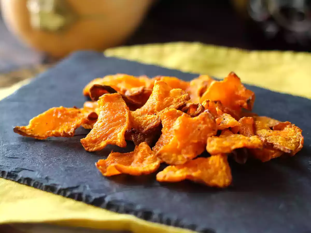 Hava fritözünde kabak cipsi: hafif ve lezzetli