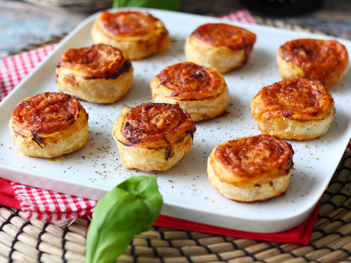 Hava fritözünde milföy ruloları: hızlı ve kolay tarif