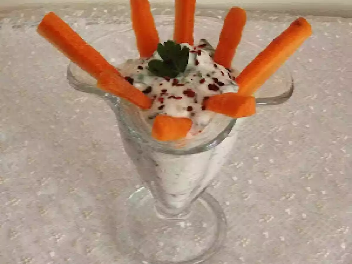 HAVUÇ LİMONLU ve SOSLU