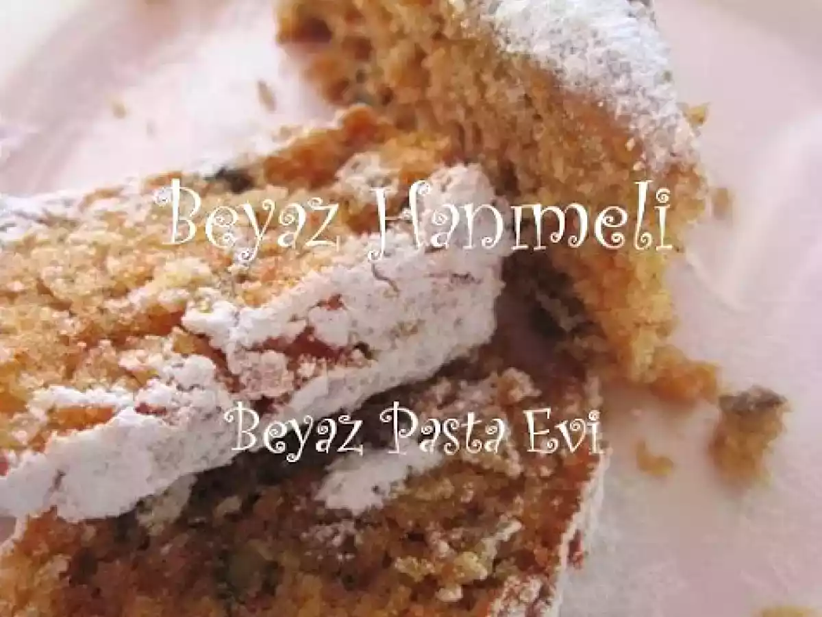 Havuçlu, cevizli kek
