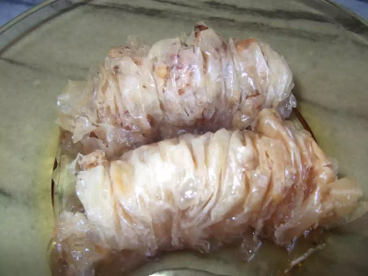 Hazır yufkadan oklavada baklava - fotoğraf 2