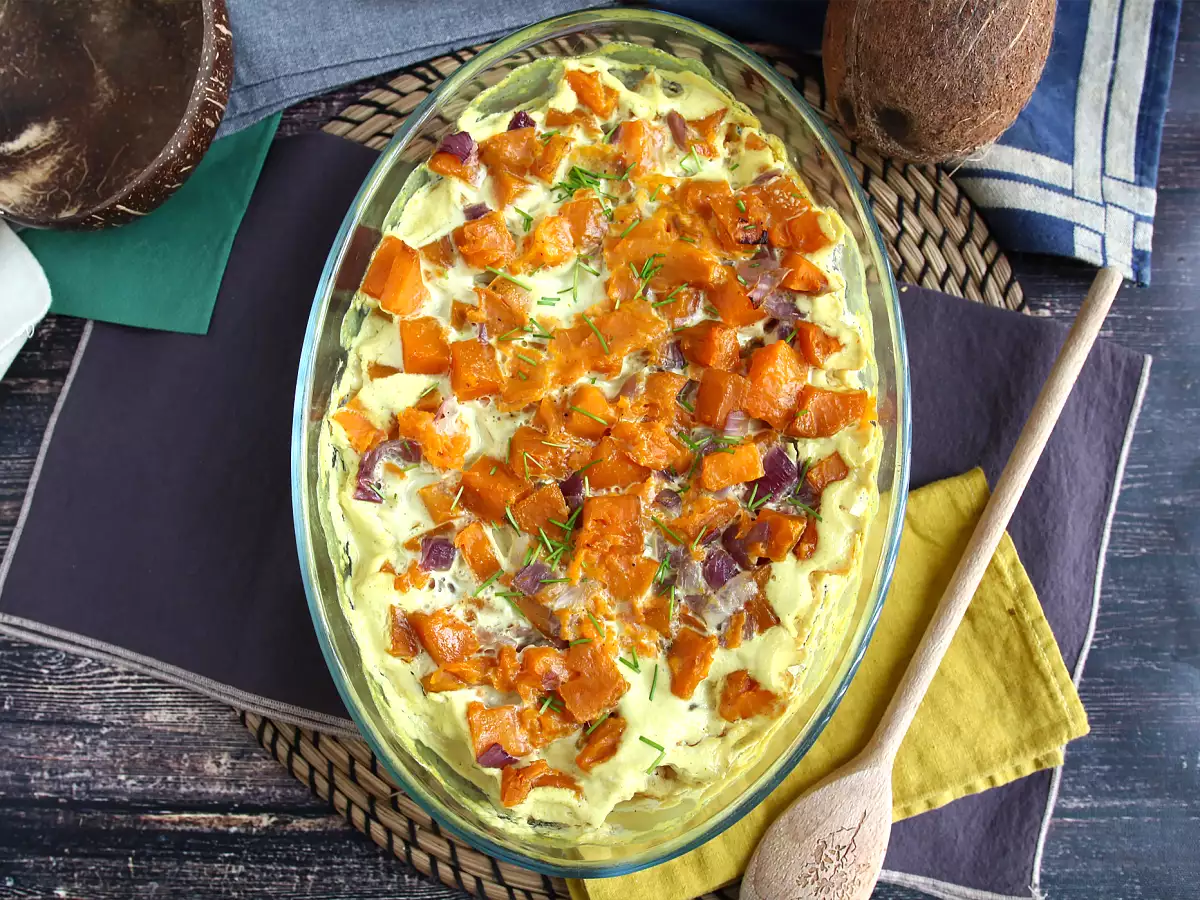 Hindistan cevizi sütü ve köri ile tatlandırılmış tatlı patates graten - fotoğraf 4