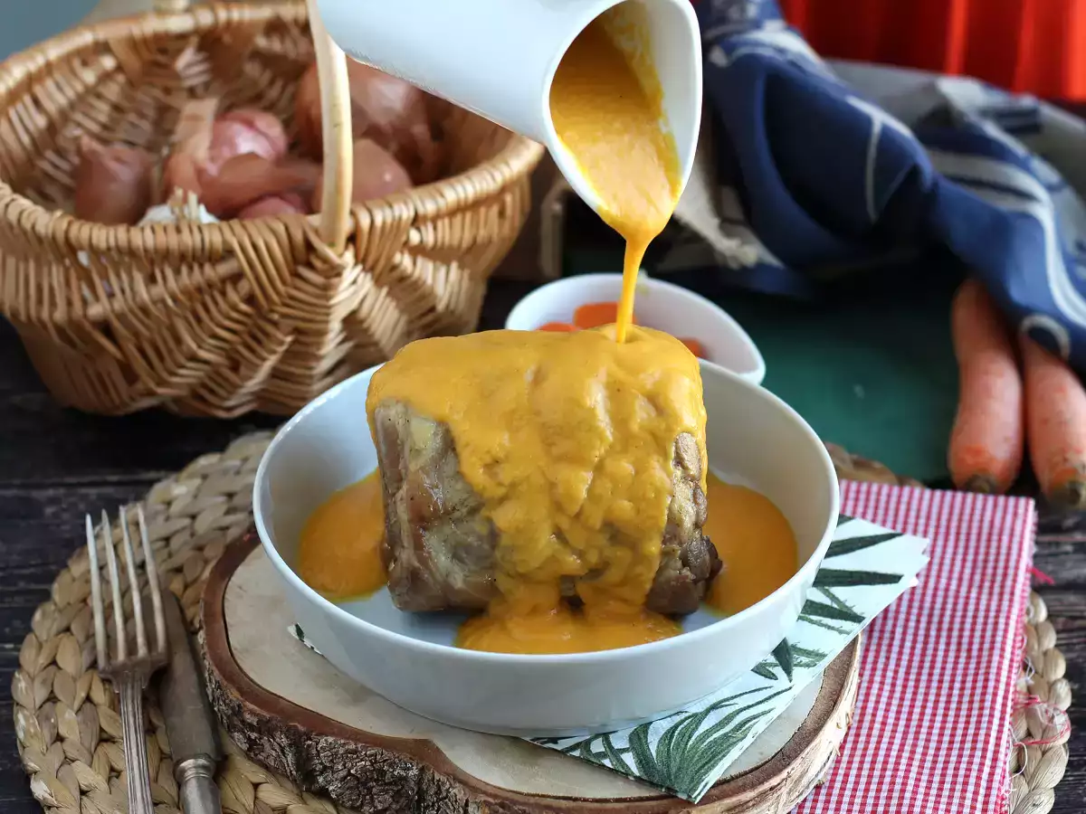 Hızlı pişiricide bira ve havuç soslu domuz filetosu - fotoğraf 2