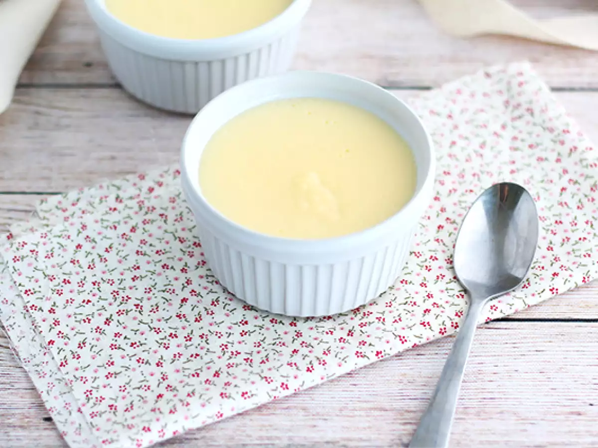 Hızlı ve Kolay Vanilyalı Puding Tarifi