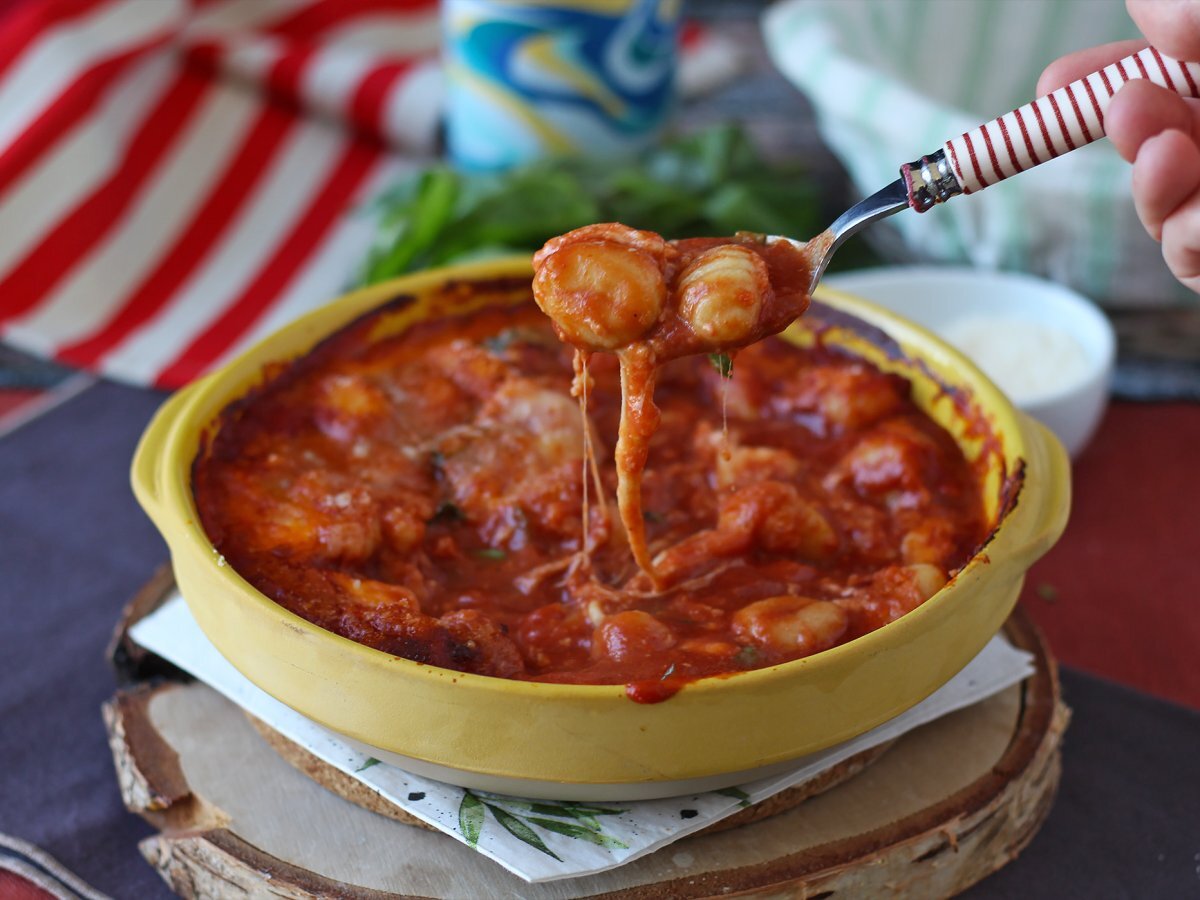 Hızlı ve rahatlatıcı domates ve mozzarella gnocchi graten - fırında gnocchi alla sorrentina - fotoğraf 2