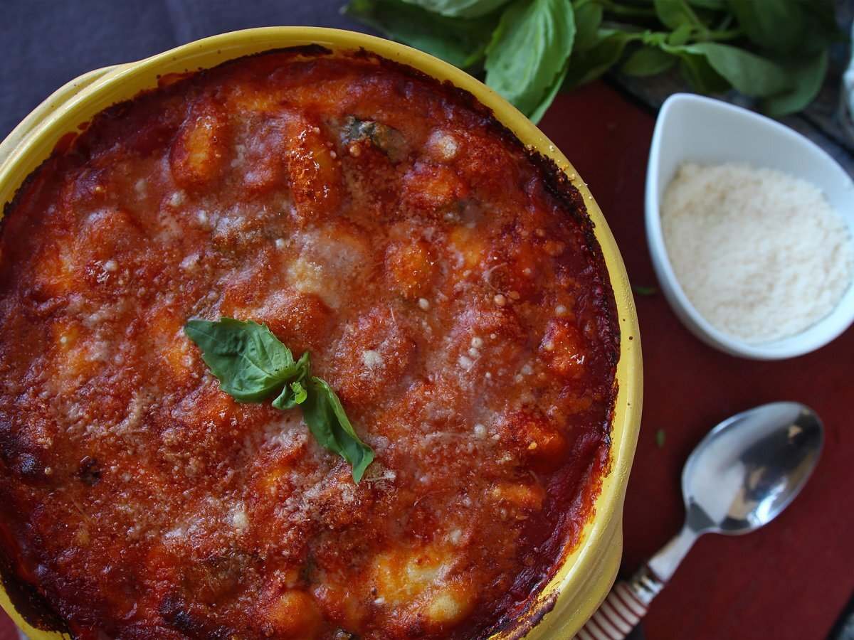 Hızlı ve rahatlatıcı domates ve mozzarella gnocchi graten - fırında gnocchi alla sorrentina - fotoğraf 5