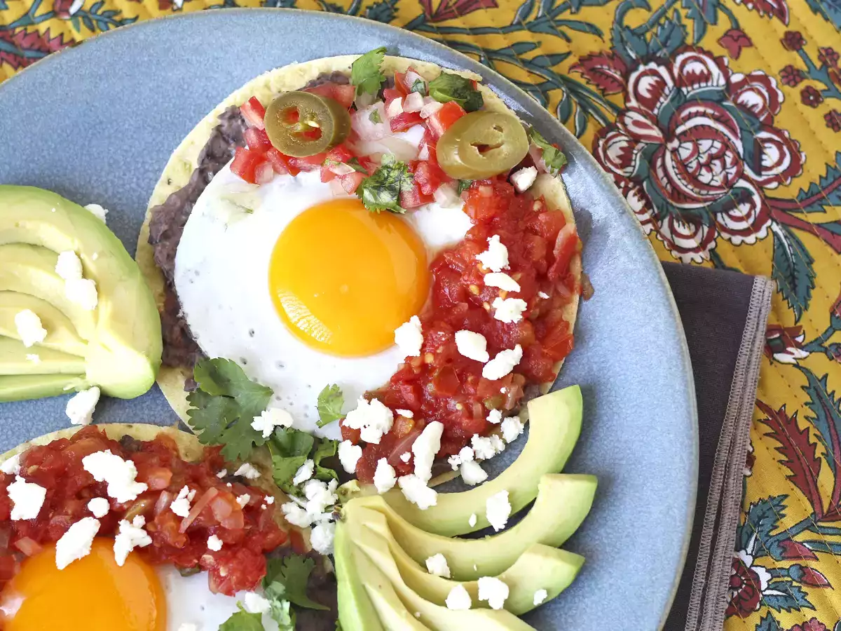 Huevos rancheros: İkonik ve lezzetli Meksika tarifi