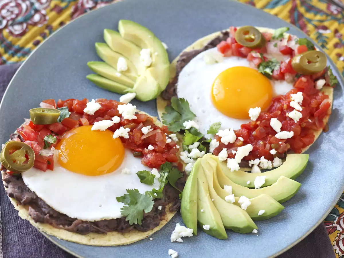 Huevos rancheros: İkonik ve lezzetli Meksika yemeği - fotoğraf 2