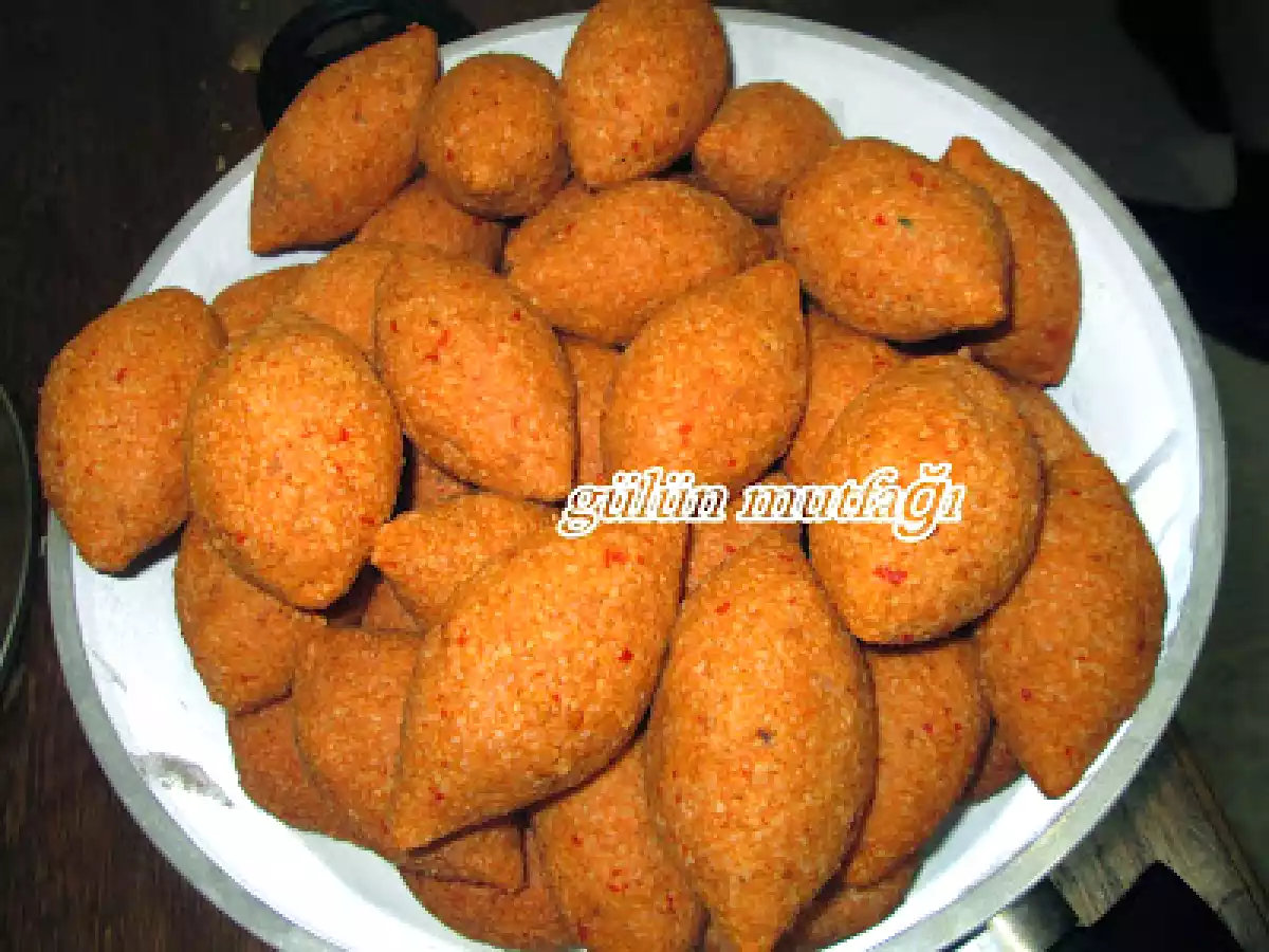 İÇLİ KÖFTE