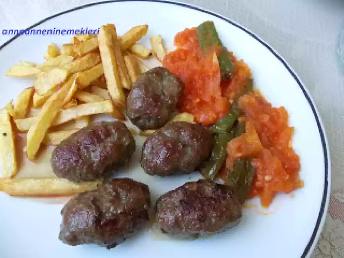 İNEGÖL KÖFTE - fotoğraf 2
