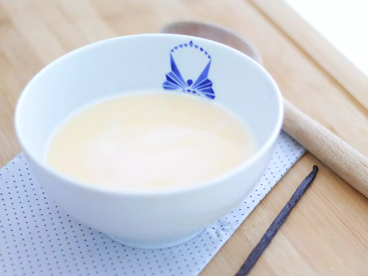 İngiliz kreması (crème anglaise) tarifi ve püf noktaları