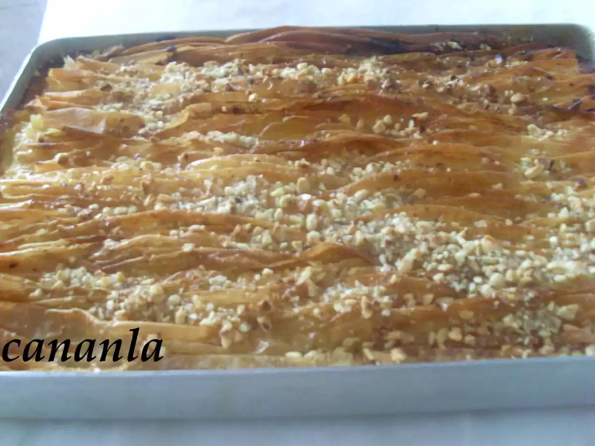 İRMİKLİ BAKLAVA