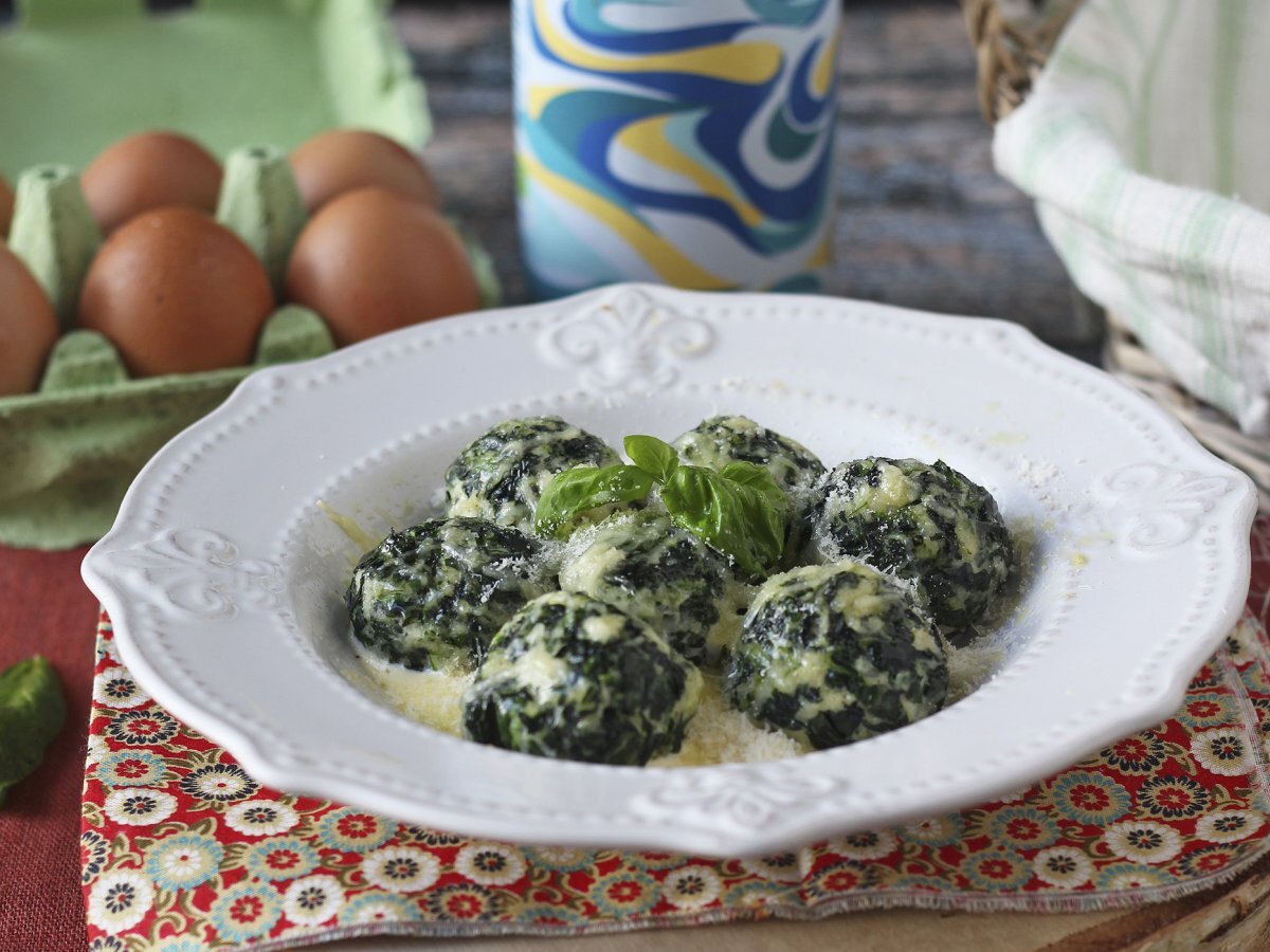 Ispanak ve ricotta malfatti, kolay, yoğurmasız ev yapımı makarna tarifi