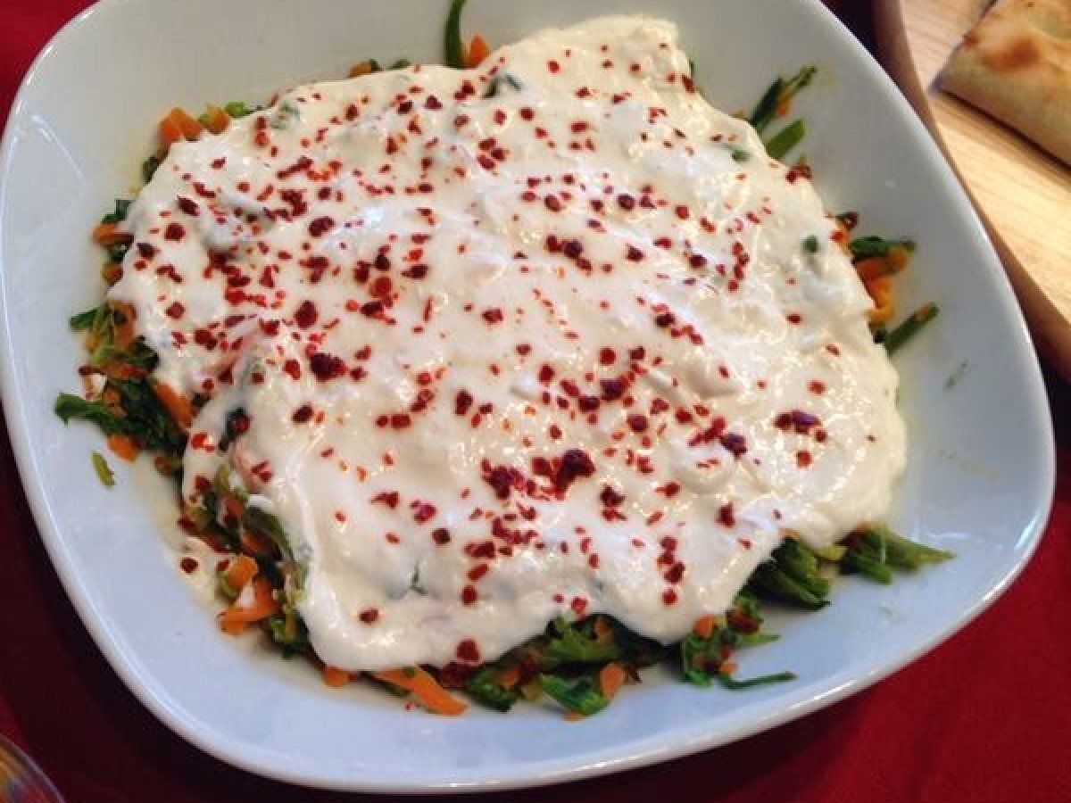 Ispanaklı meze