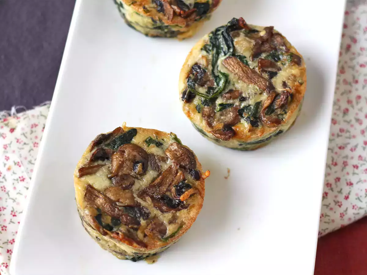 Ispanaklı ve mantarlı börek - fotoğraf 2