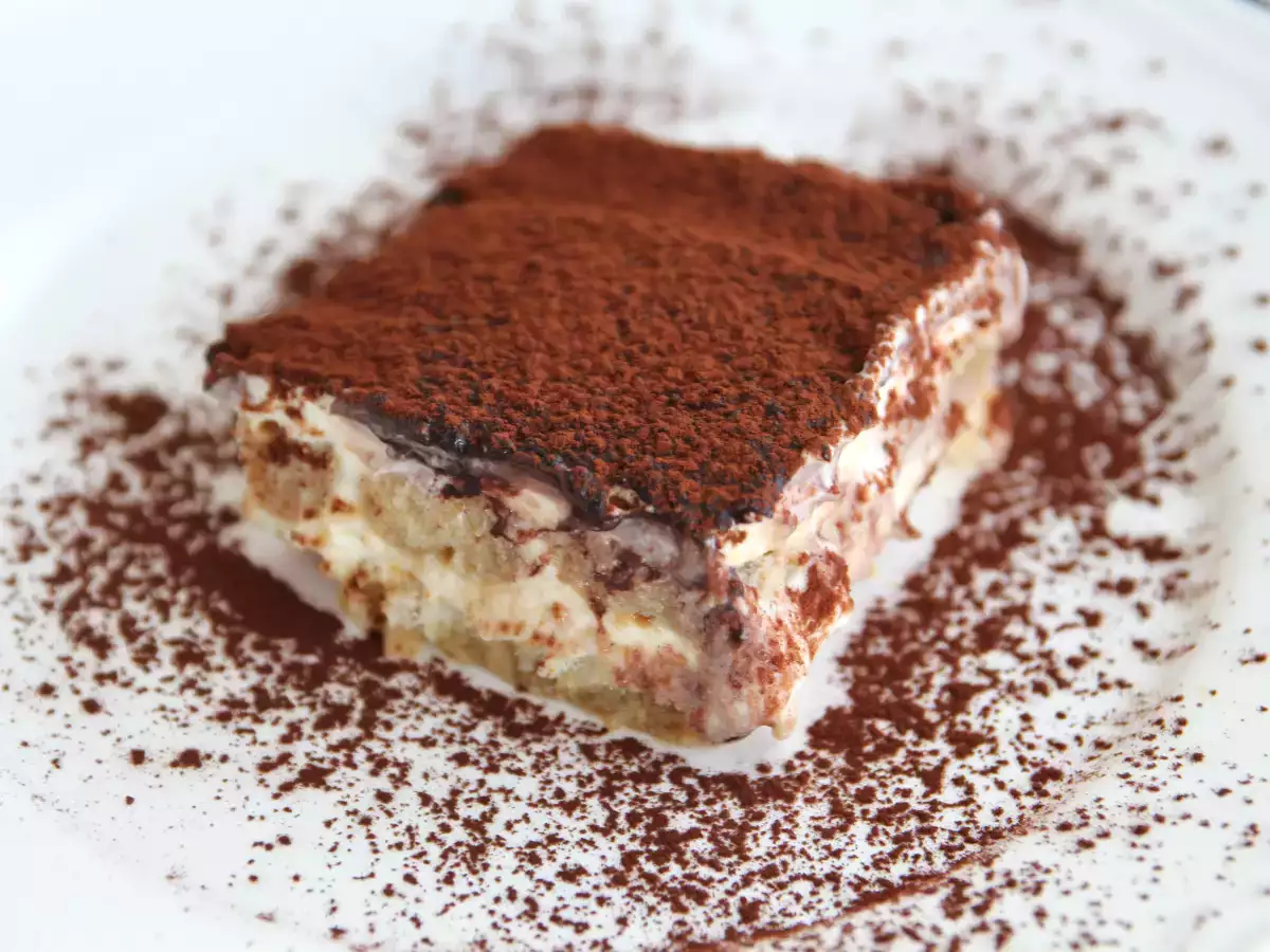 İtalyan Tiramisu Tarifi (Videolu) - fotoğraf 4
