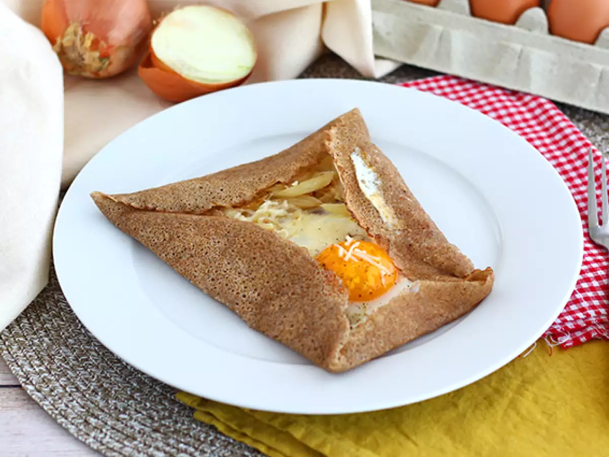 Jambonlu, Peynirli ve Yumurtalı Karabuğday Galette Tarifi