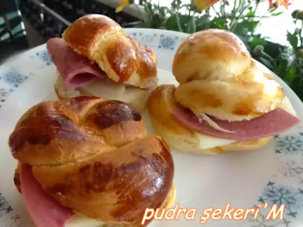 Kahvaltı çöreği