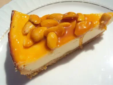 Karamel Soslu Bademli Cheesecake