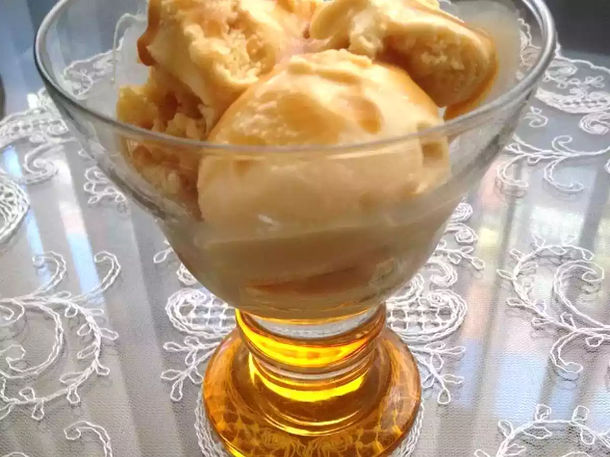 Karamelli Dondurma