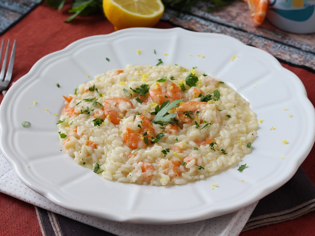 Karides ve limonlu risotto, zarif ve kolay bir ilk yemek