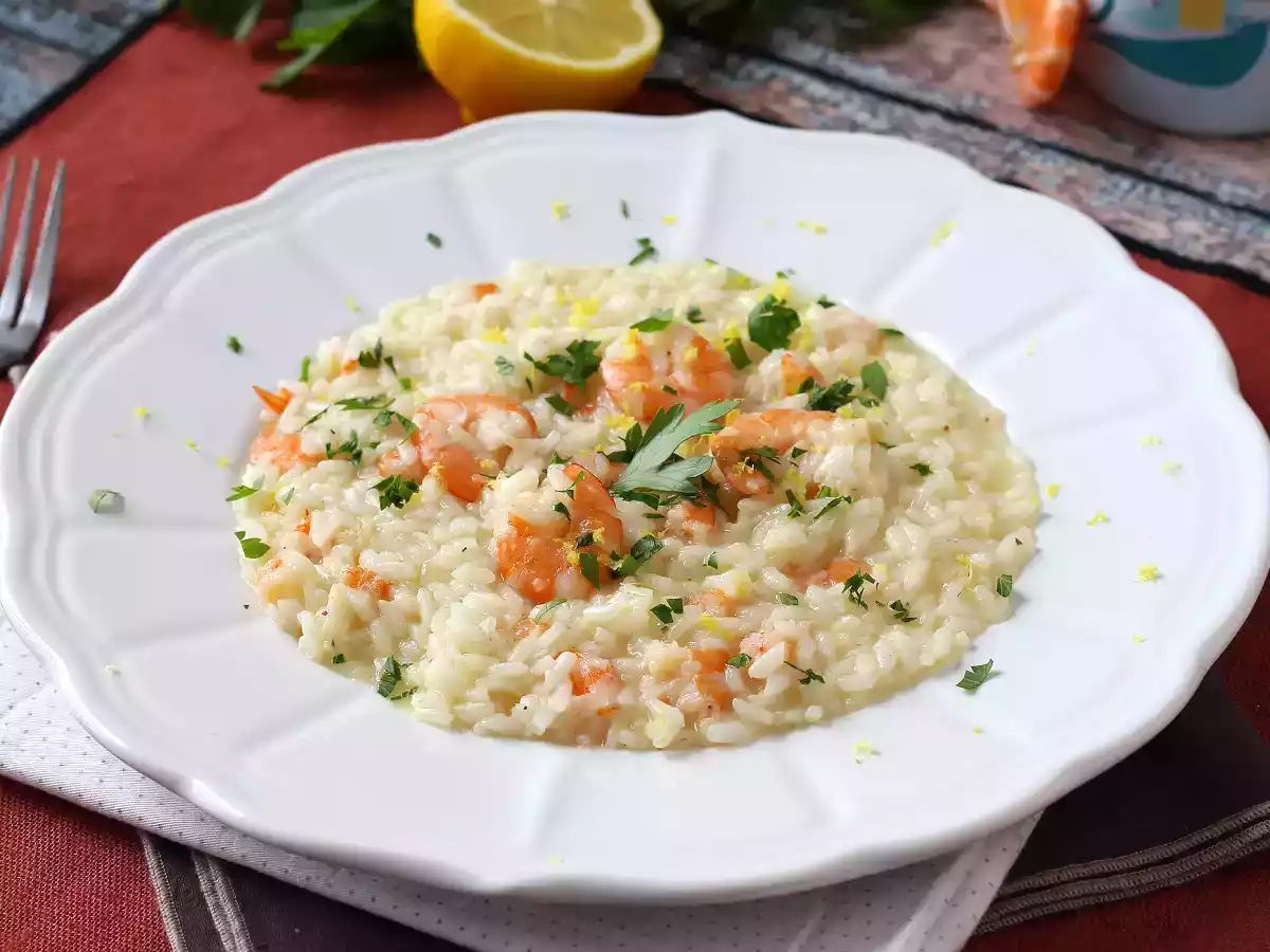 Karides ve limonlu risotto, zarif ve kolay bir ilk yemek
