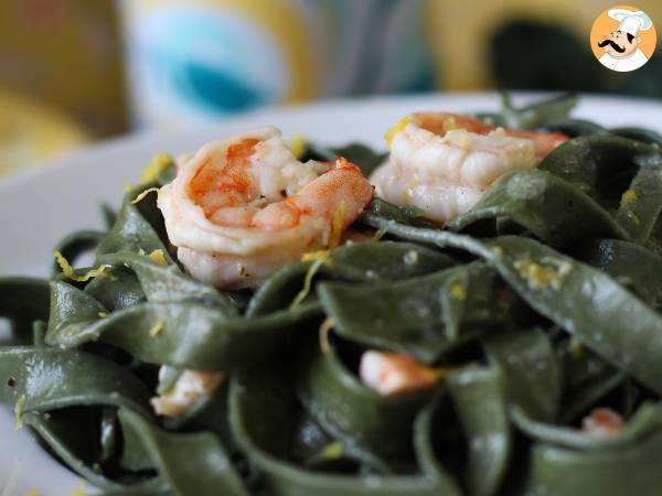 Karidesli ve limonlu spirulina makarna: eşsiz bir tada sahip, besin açısından zengin bir ilk yemek - fotoğraf 4