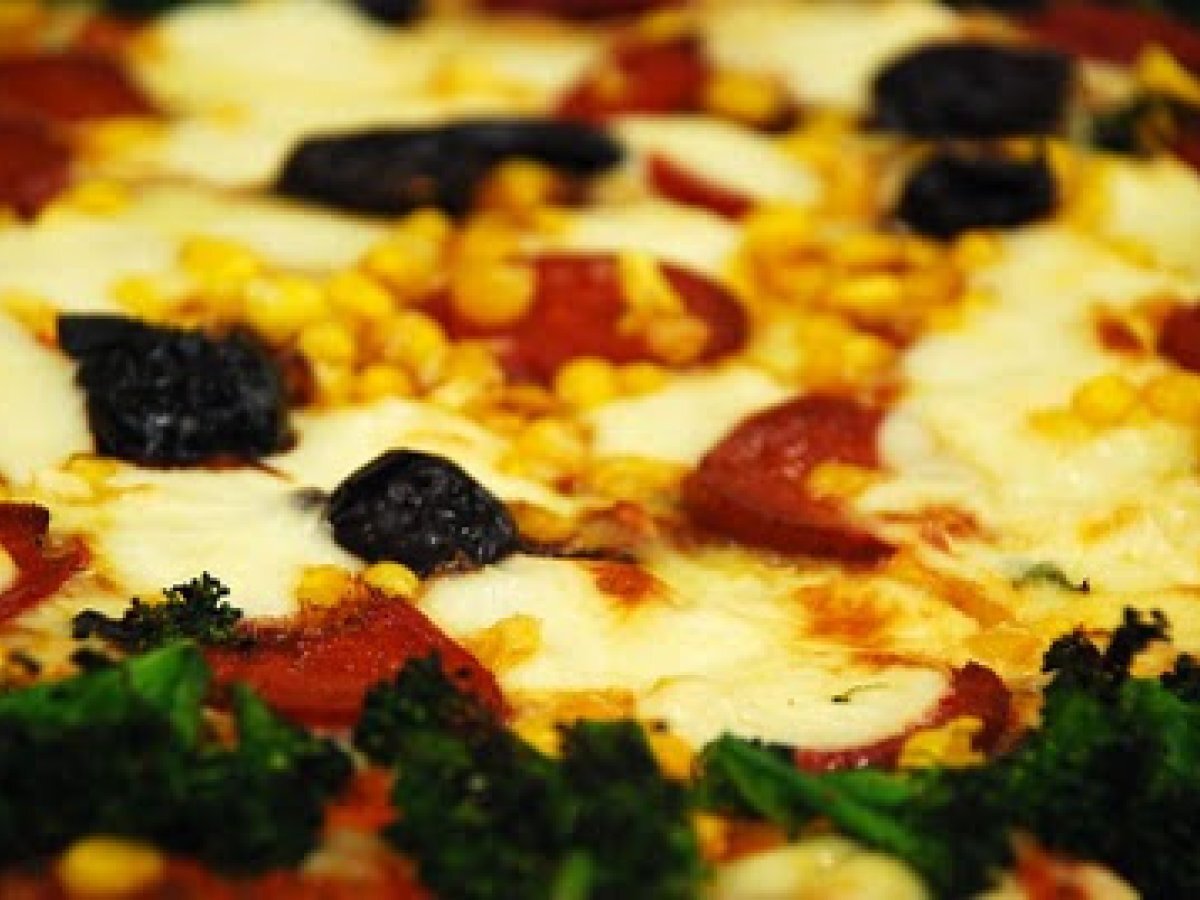 Karışık Tepsi Pizzası
