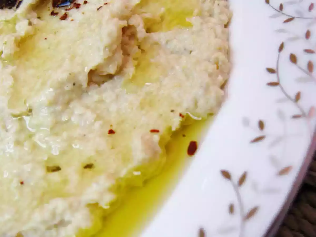 Karışıklığa eklenen tarif Humus