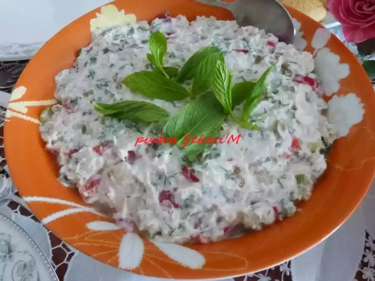 Karnıbahar salatası