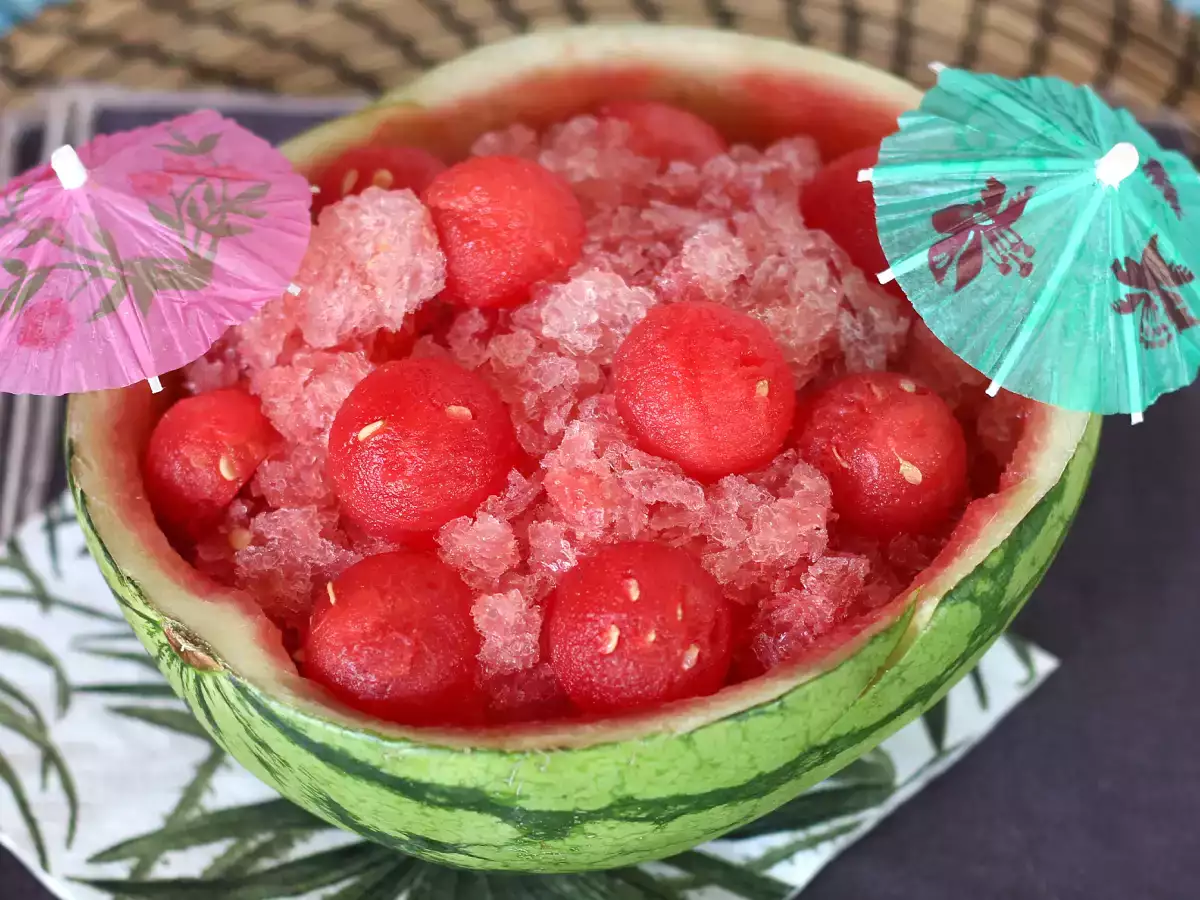 Karpuz frosé: roze ile süper ferahlatıcı granita kokteyli! - fotoğraf 3