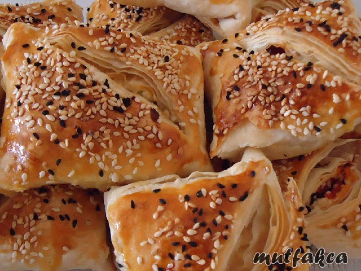 KATMER BÖREK