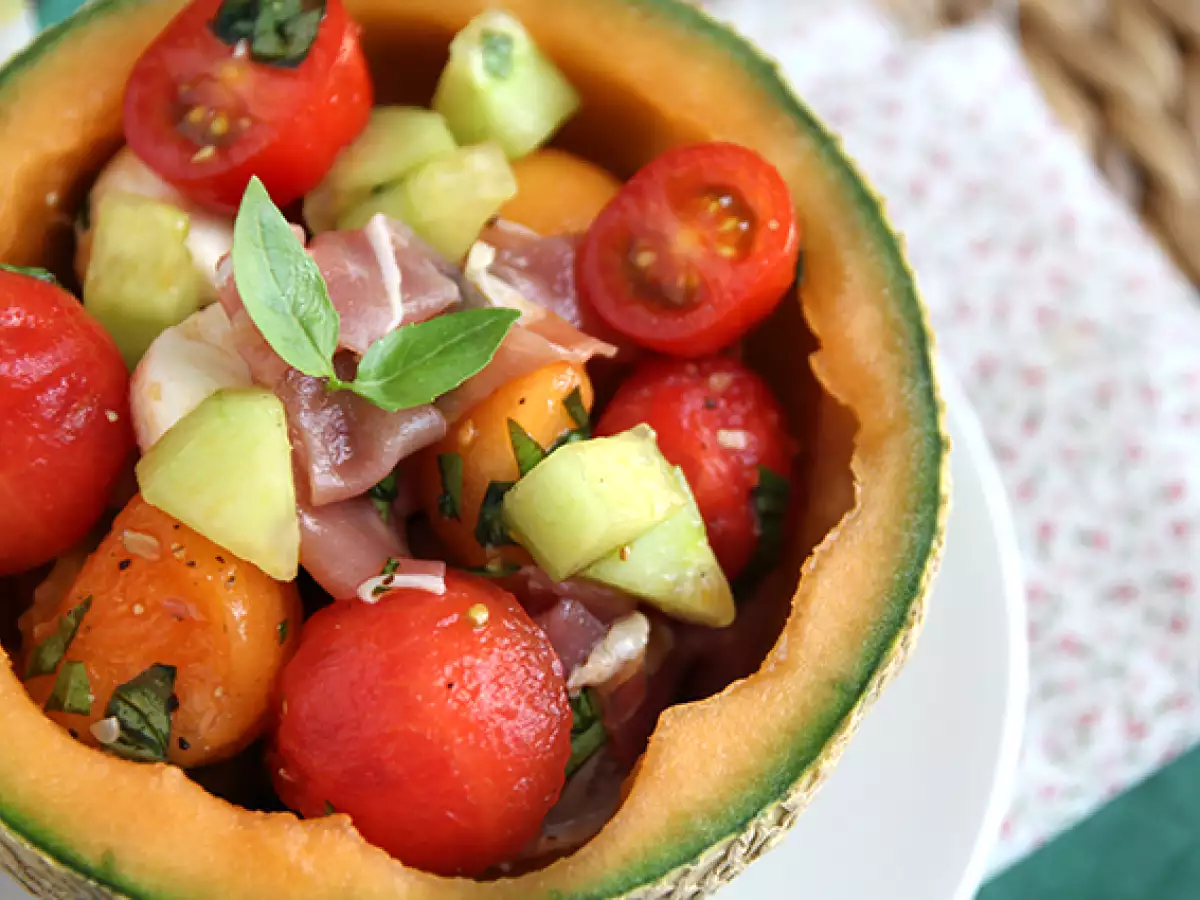 Kavun Kabuğunda Kavun Salatası - fotoğraf 5