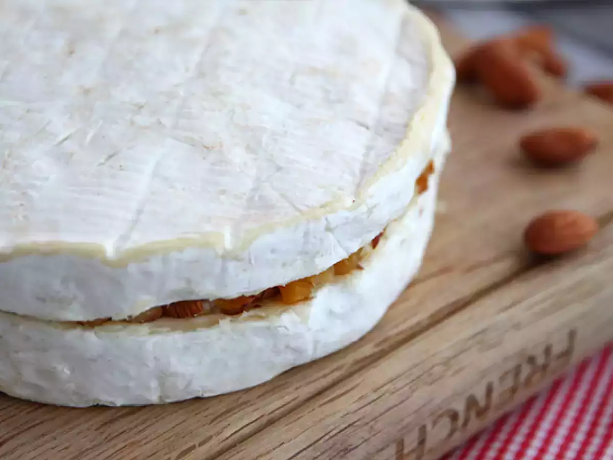 Kayısı ve badem dolgulu Brie peyniri - fotoğraf 4