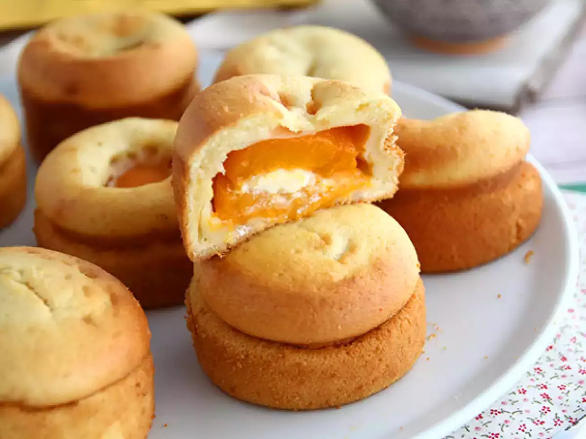 Kayısılı Mascarpone Dolgulu Yumuşak Kek - fotoğraf 2
