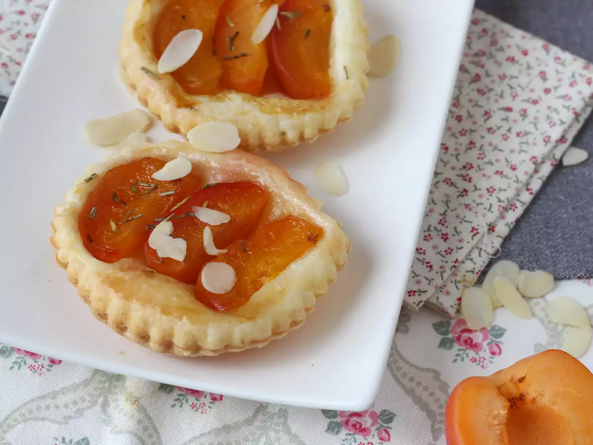 Kayısılı Tatin Tartöletleri: Misafirler İçin Pratik Bir Tatlı - fotoğraf 2