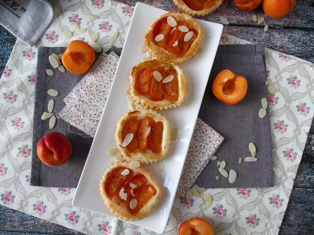Kayısılı Tatin Tartöletleri: Misafirler İçin Pratik Bir Tatlı - fotoğraf 5