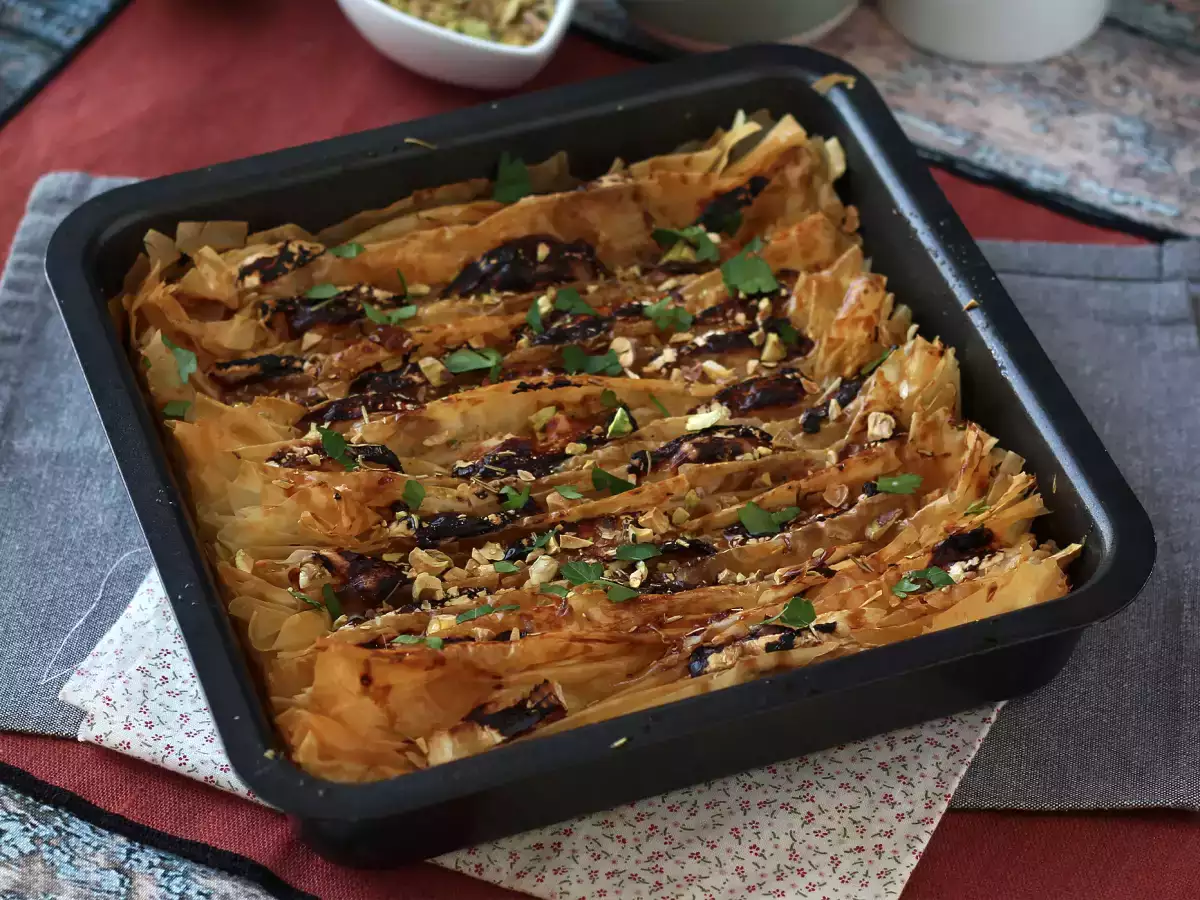 Keçi peynirli ve ballı tuzlu kırışık kek - fotoğraf 2