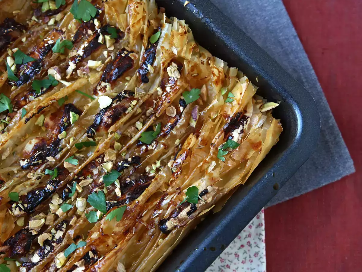 Keçi peynirli ve ballı tuzlu kırışık kek - fotoğraf 3