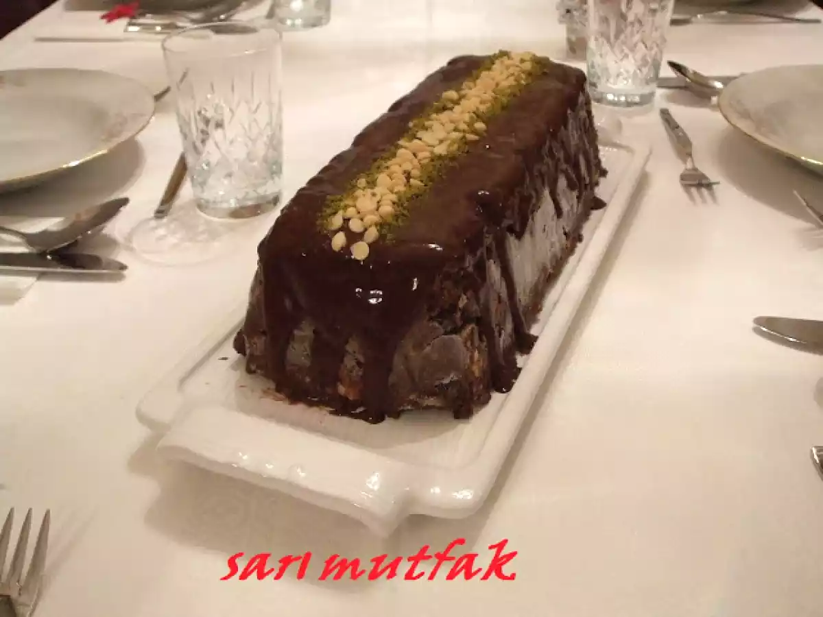 KESTANELİ MOZAİK PASTA